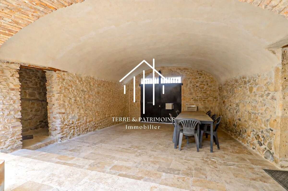 Maison de village de caractère – Saint-Remèze, aux portes des Gorges de l'Ardèche - photo 2