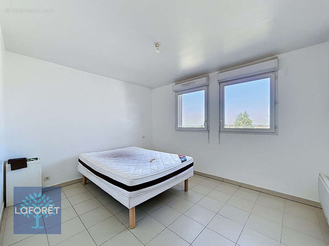 Appartement à CORBEIL-ESSONNES