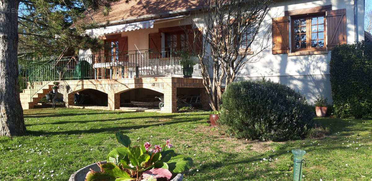 Maison à FUSSY