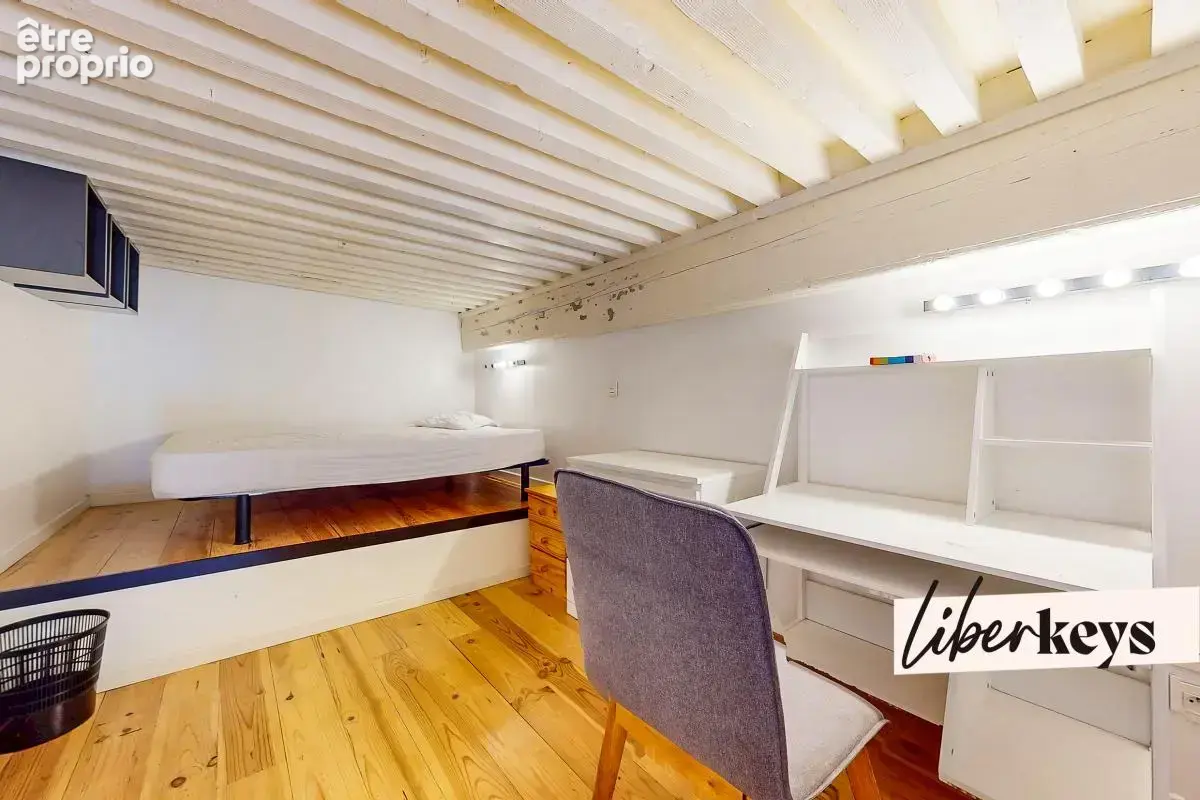 Magnifique appartement Canut T5 de 96,35m2 traversant, plein sud et sans vis-à-vis  rue Pelletier  69004 Lyon - photo 9