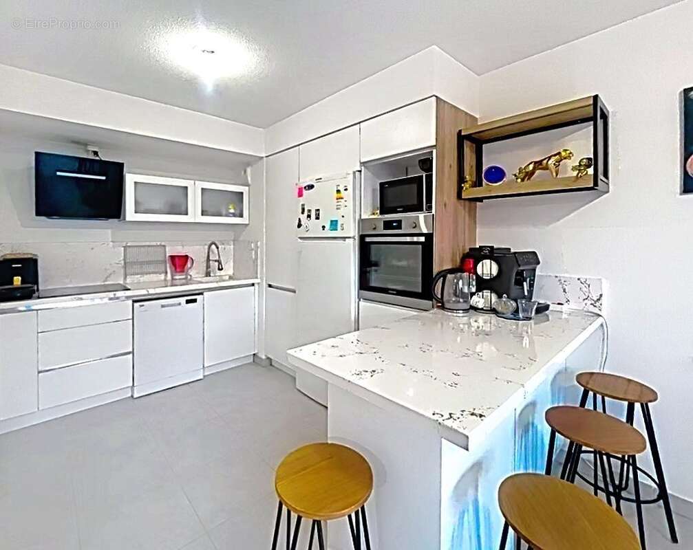 Maison à VILLEFONTAINE