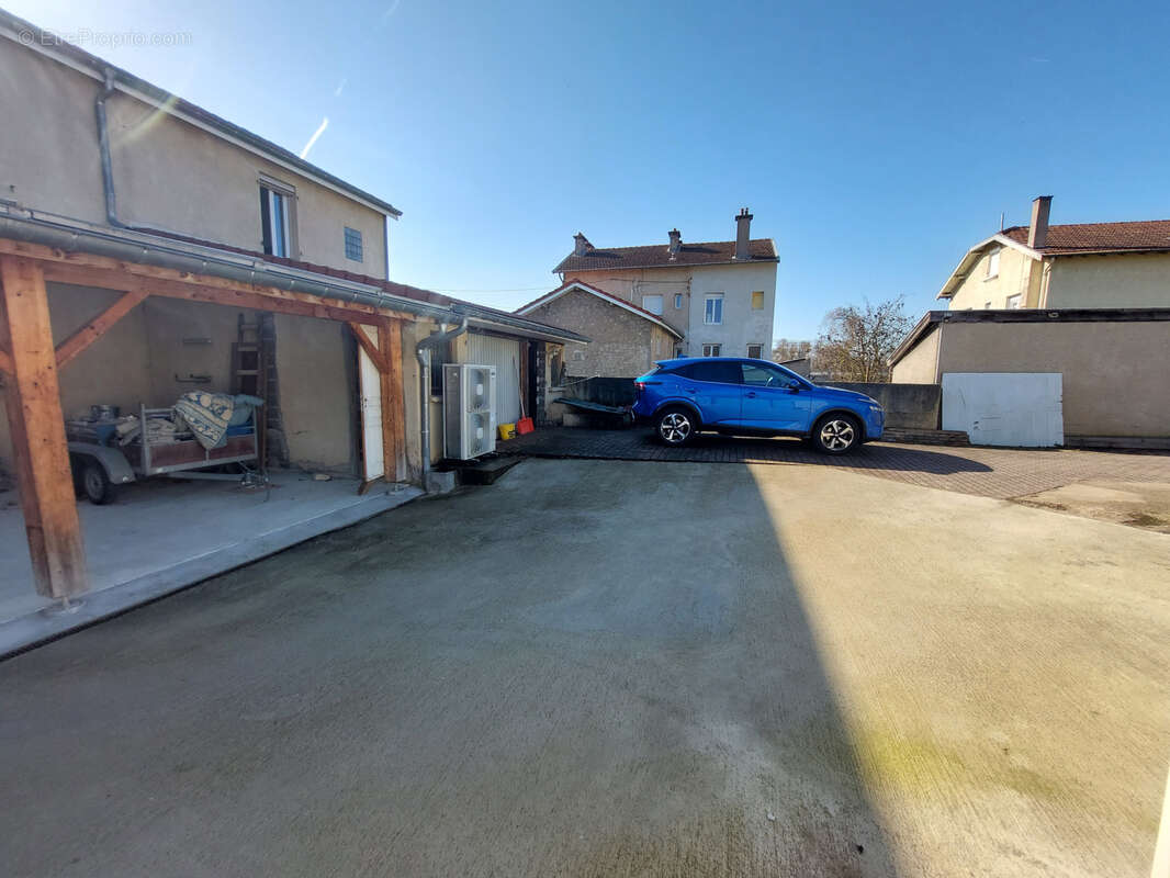 Maison à BLAINVILLE-SUR-L'EAU