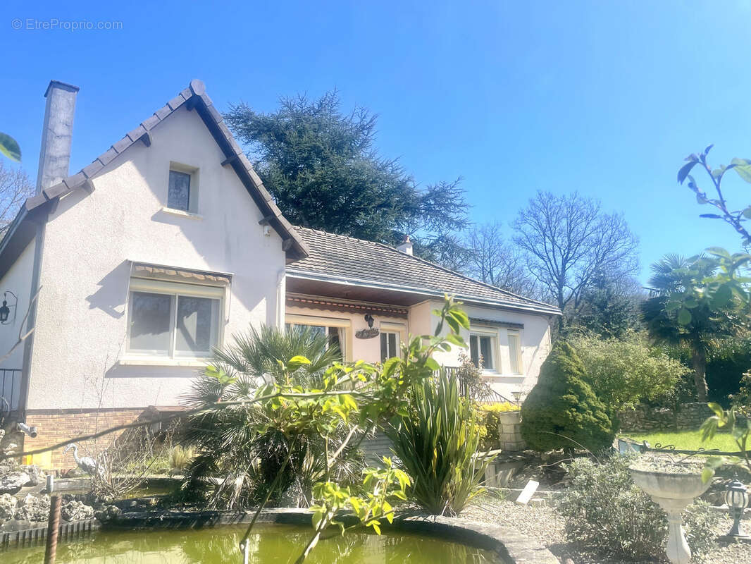 Maison à VOUNEUIL-SUR-VIENNE