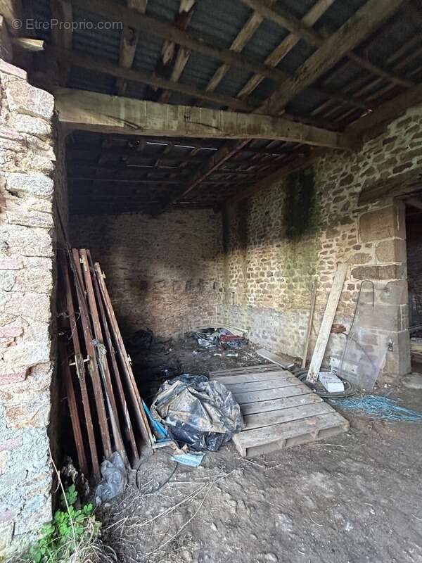 Maison à BESSINES-SUR-GARTEMPE