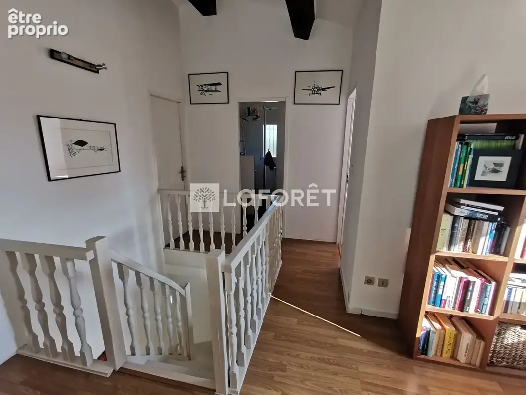 Maison Saint-Maximin la Ste-Baume 8 pièces de 148 m² avec piscine - photo 11