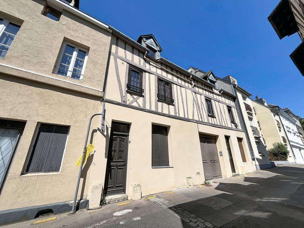 Studio avec chambre séparée à vendre à Rouen centre-ville - photo 9