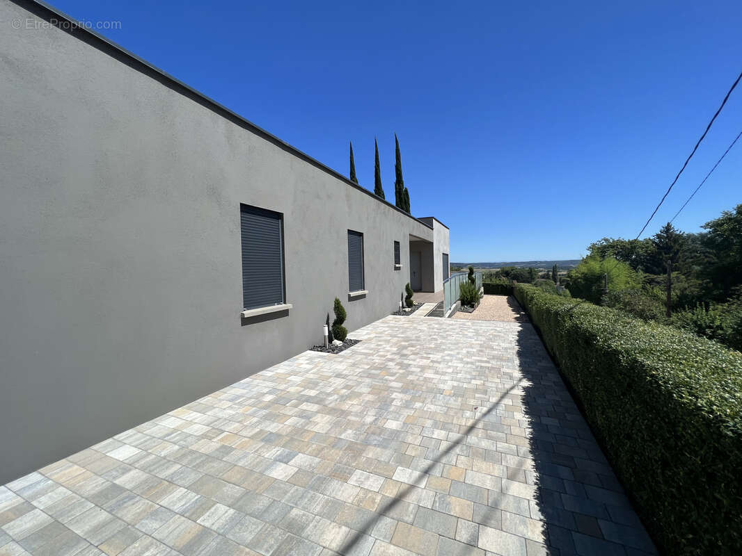 Maison à CHONAS-L'AMBALLAN