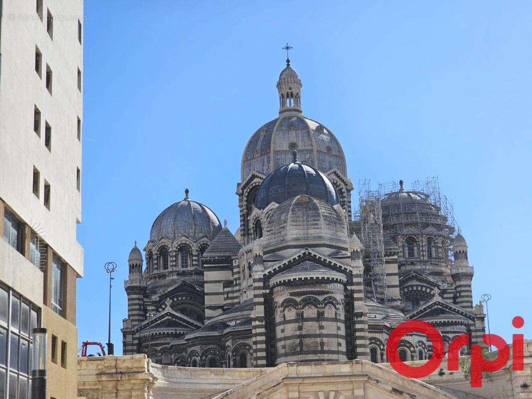 Appartement à MARSEILLE-2E