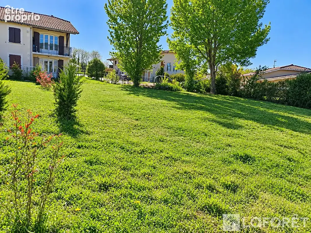 Terrain La Reole 500 m2 - photo 2