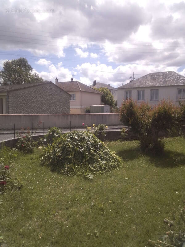 Maison 2 chambres - sous-sol complet - garage - jardin - photo 18