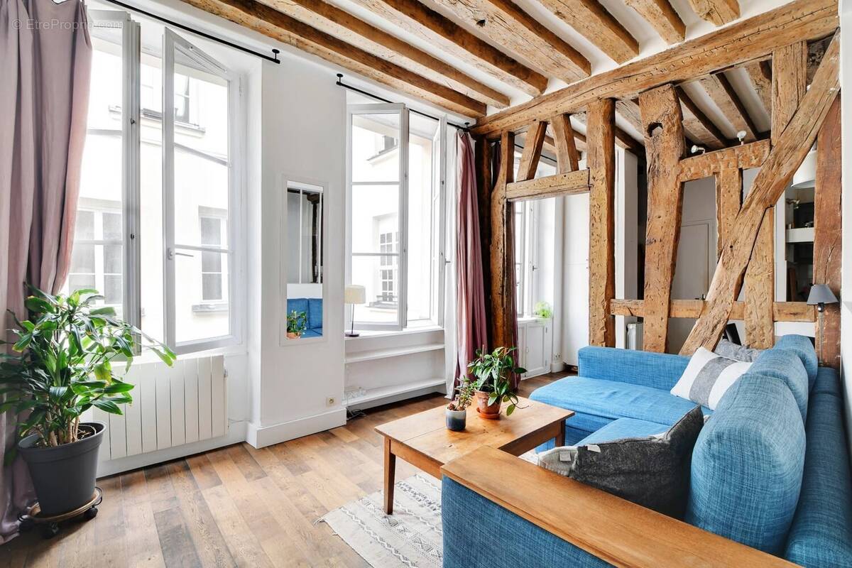 Appartement à PARIS-2E