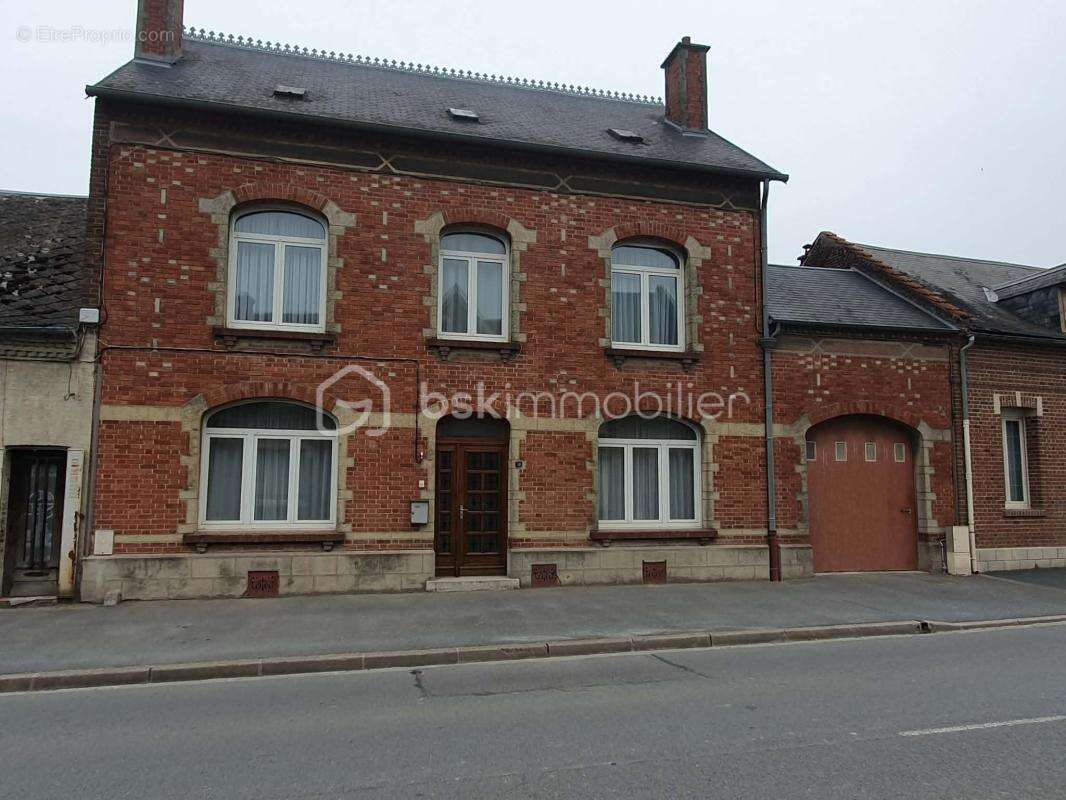Maison à ORIGNY-SAINTE-BENOITE