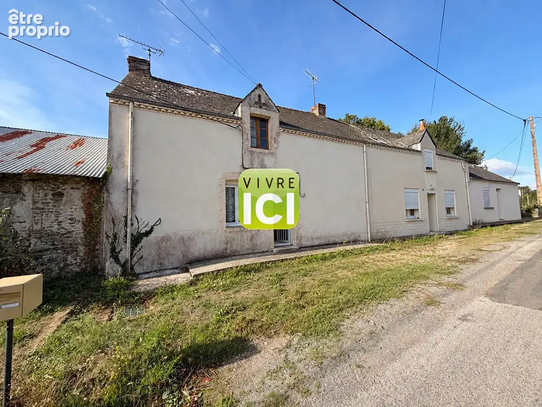 Maison en pierre à rénover - Potentiel de 100m2 - Jardin - Calme - CROSSAC - photo 9
