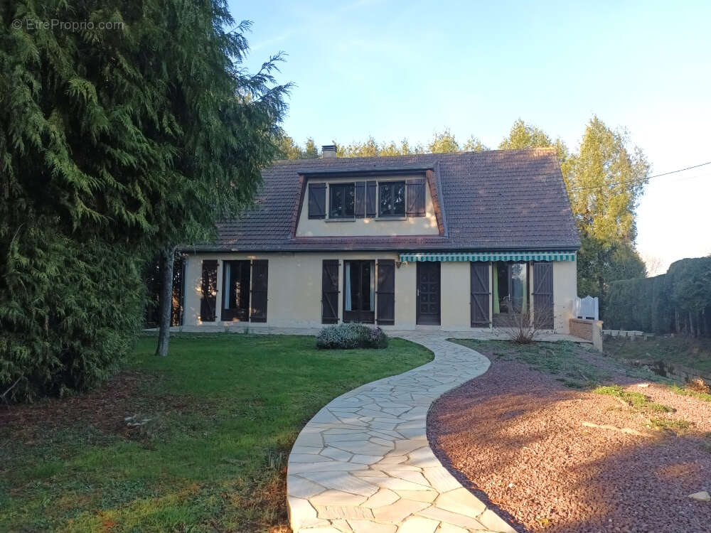 Maison à LE BENY-BOCAGE