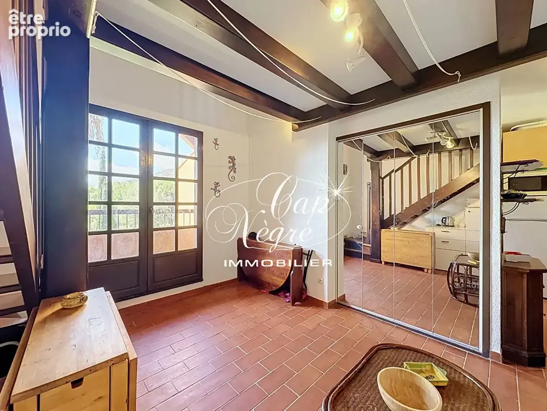 Appartement T3 mezzanine à vendre avec piscine - Pramousquier - photo 3