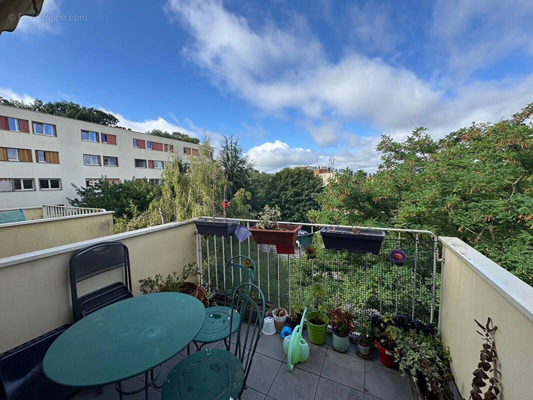 Appartement à CHAVILLE