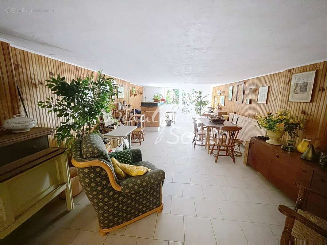 Charmante maison de caractere avec jardin, secteur prades - photo 12