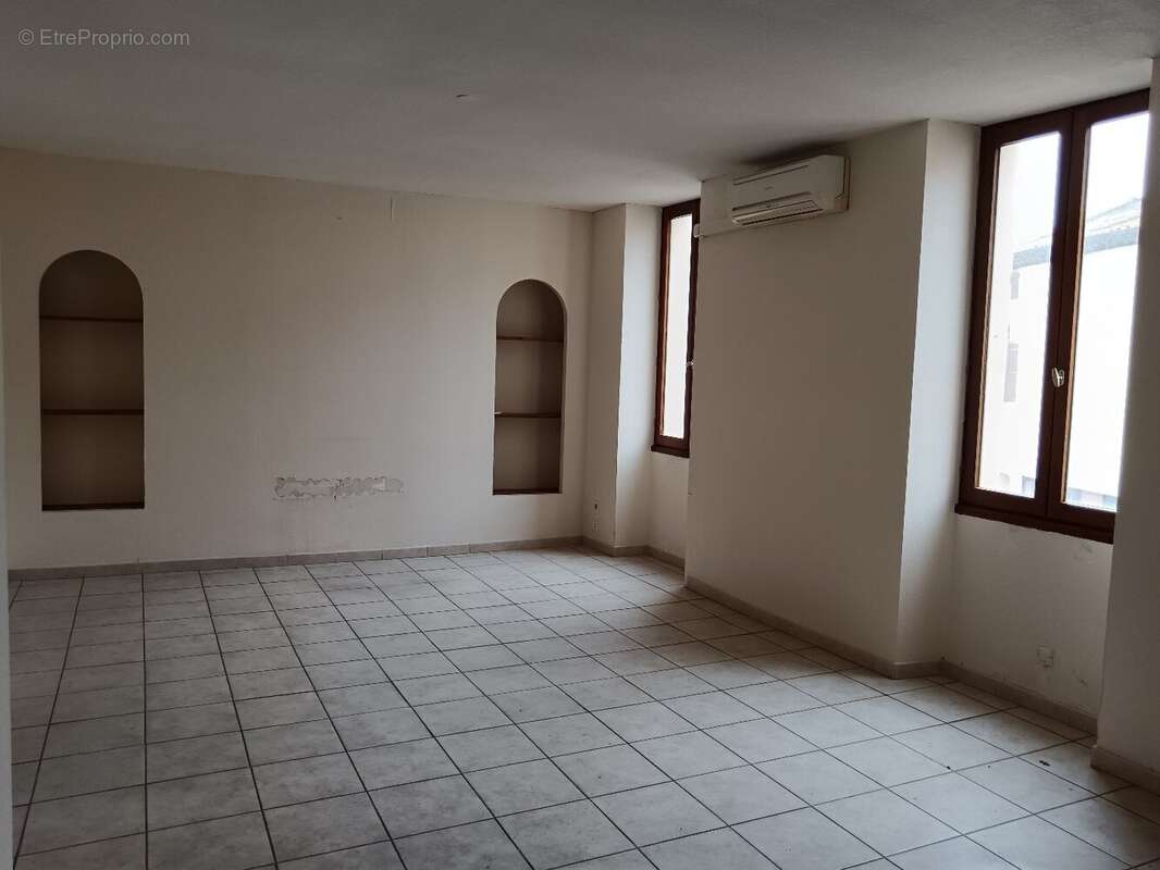 Maison à MAUREILHAN