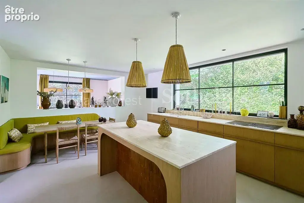 Croix Résidentiel , très jolie maison contemporaine  érigée en plain pied , 5 ch sur 2420 M2 de terr - photo 8