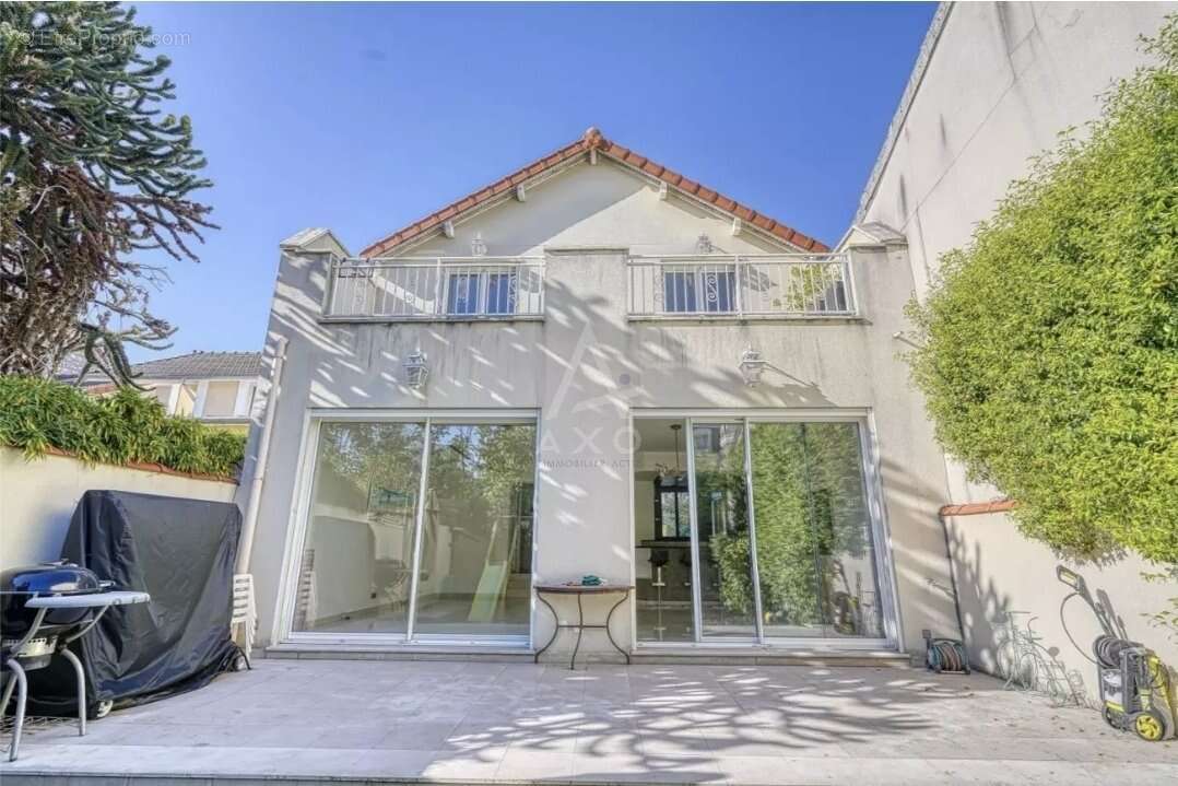 Maison à MAISONS-ALFORT