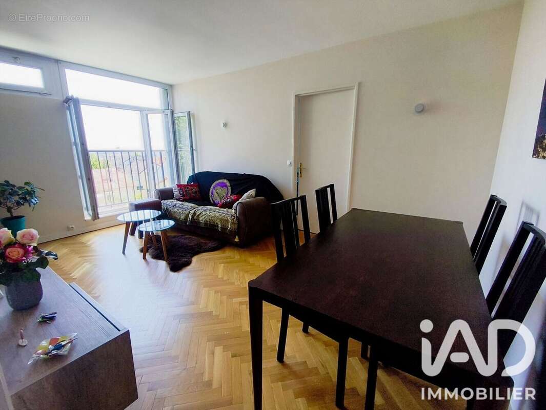 Photo 6 - Appartement à VILLEJUIF