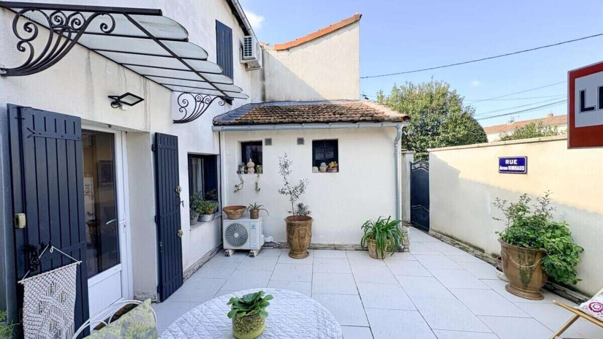 Maison à AVIGNON