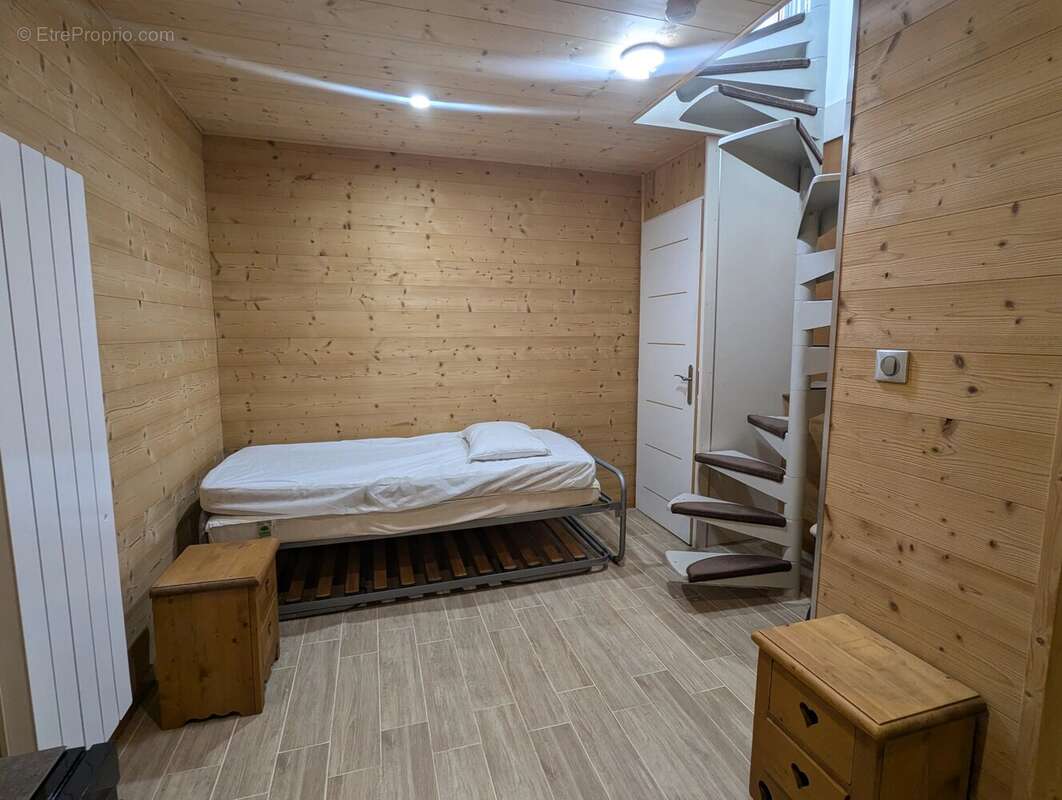 Appartement à MORILLON