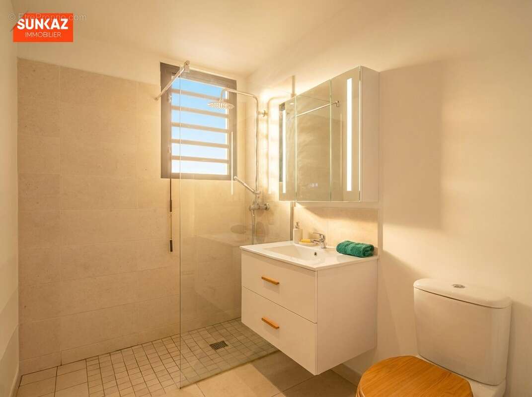 Appartement à SAINT-PIERRE