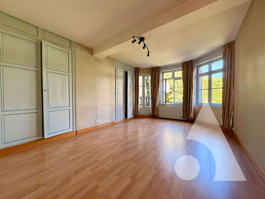 Maison Saint Omer 7 pièces - 6 chambres - 285 m2 - Centre Ville - photo 10