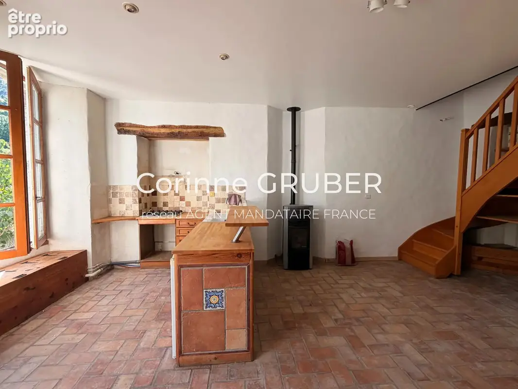 Entrages, appartement de 76,56 m² avec jardin privatif de 422 m² - photo 7