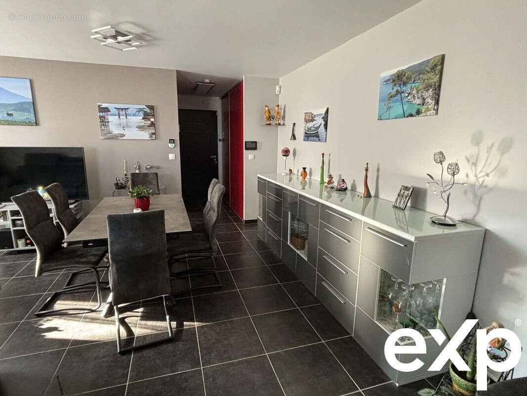 Maison à COURNONSEC