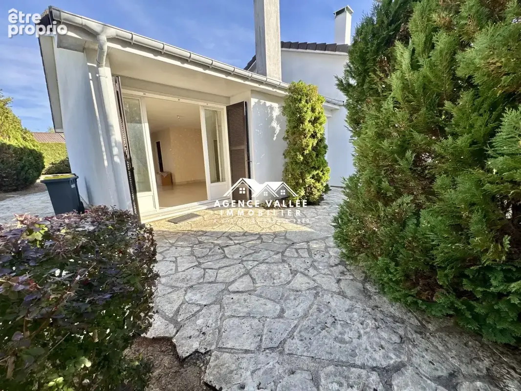 Maison 6 pièces 110 m² à vendre à Saint-Germain-Les-Corbeil (91250) - photo 2