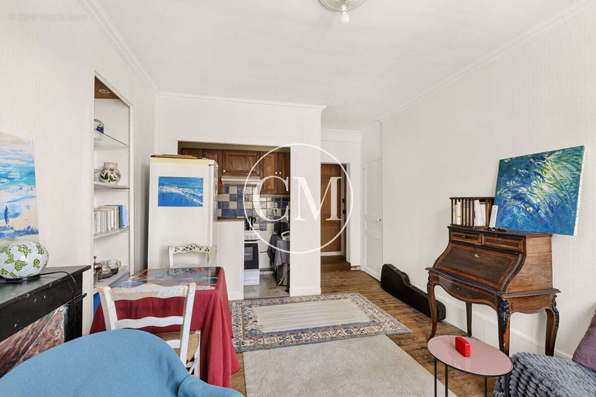 Appartement à VERSAILLES