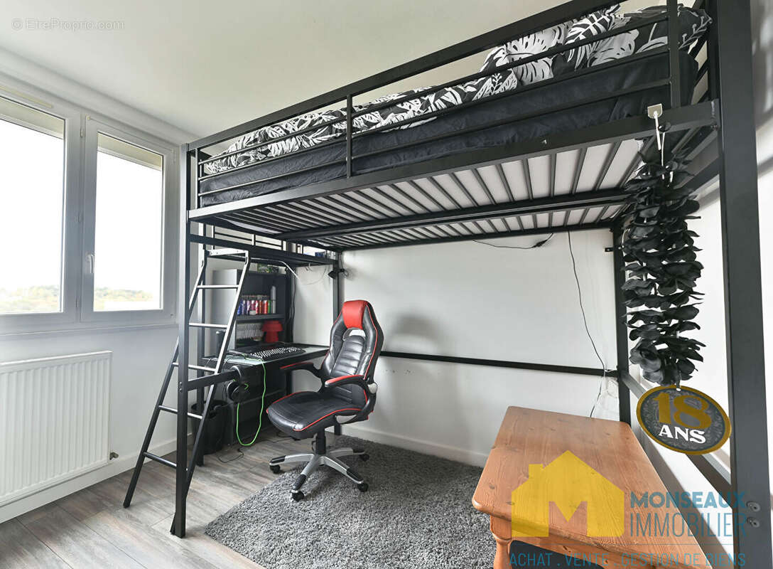 Appartement à EPINAY-SUR-ORGE