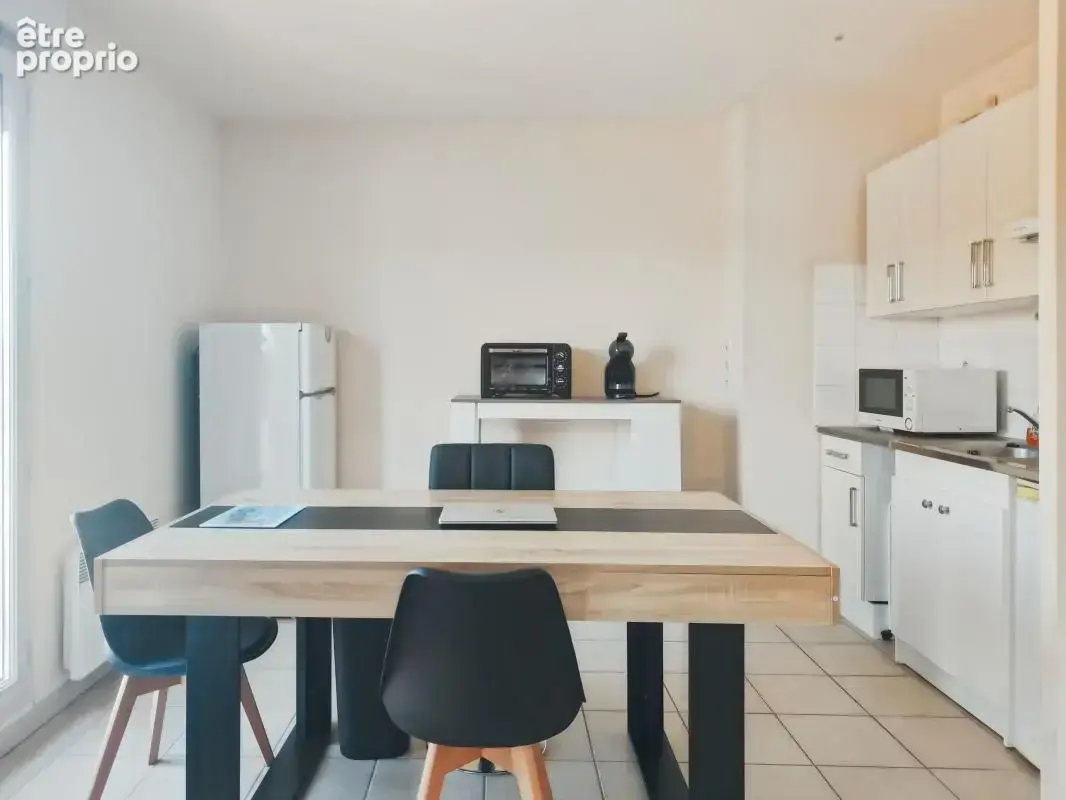  SPECIAL INVESTISSEUR : Studio 35 m² vendu Loué avec Balcon & Parking - photo 2