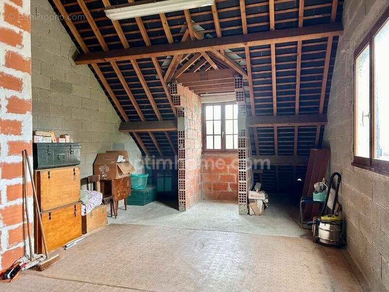 Maison individuelle – Vie de plain-pied – 5 chambres possibles – Sous-sol complet – Terrain clos de 1 000 m² – Mouzon (proche Be - photo 11