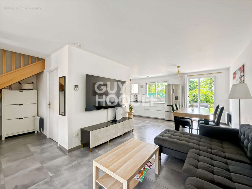 Maison à CHAUMES-EN-BRIE