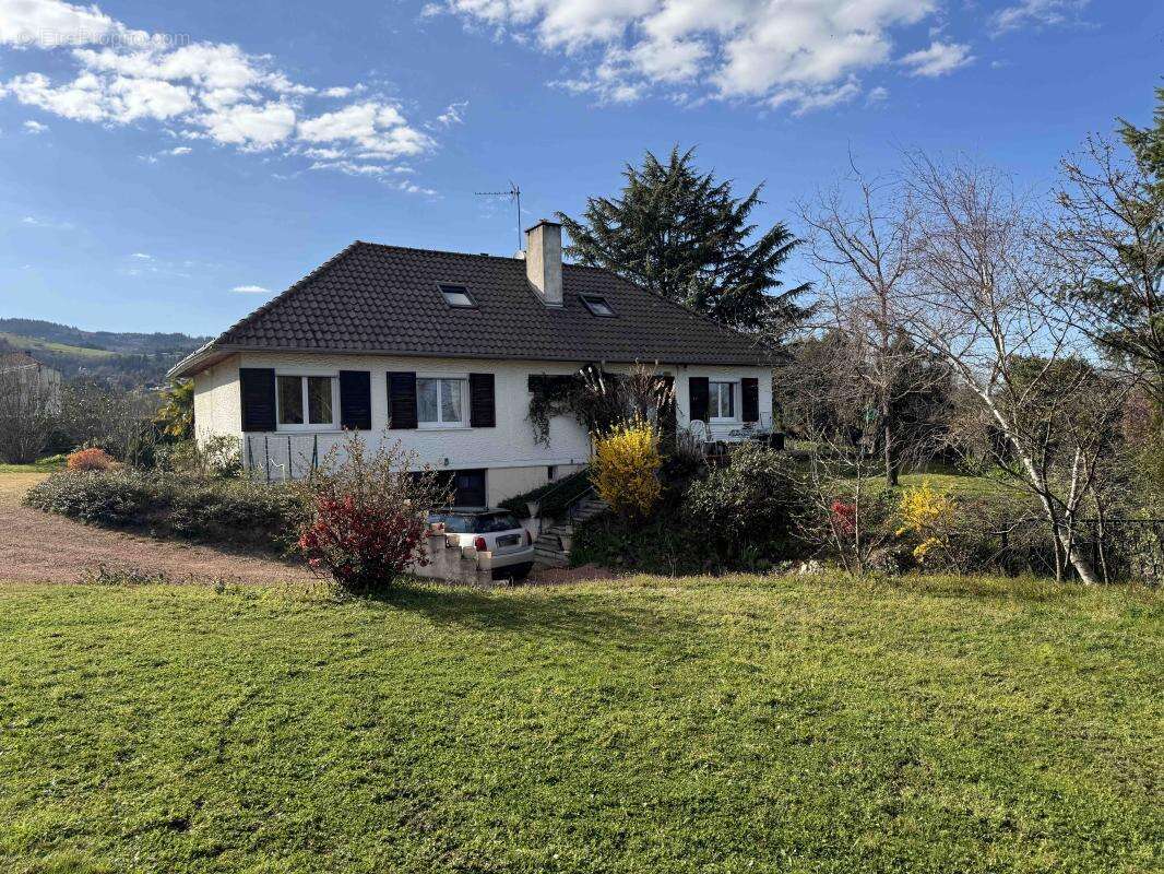 Maison à SAINT-ANDRE-D'APCHON