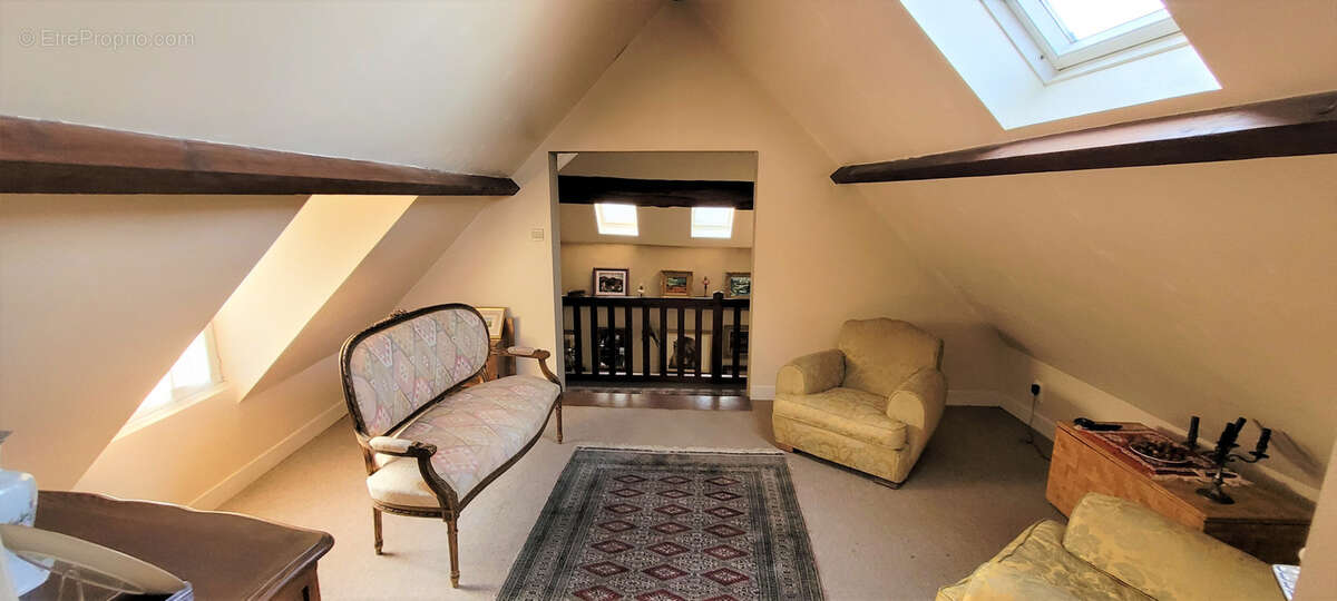 Maison à LAILLY-EN-VAL