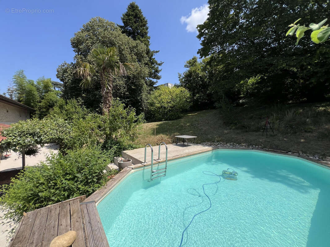 Maison à FRANCHEVILLE