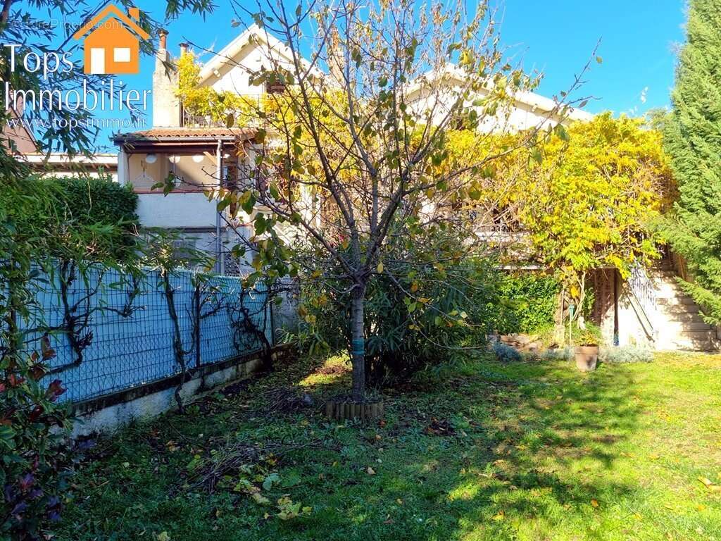 Maison à VILLEFRANCHE-DE-ROUERGUE