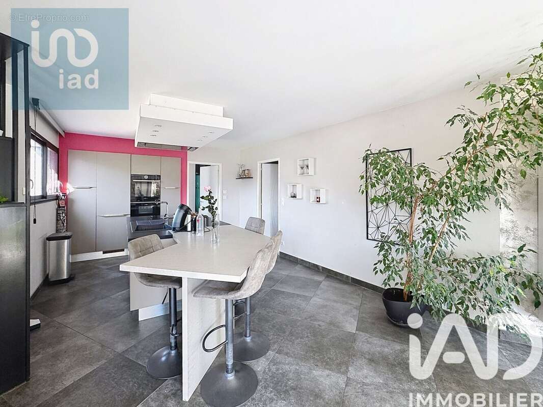 Photo 3 - Maison à TREILLIERES