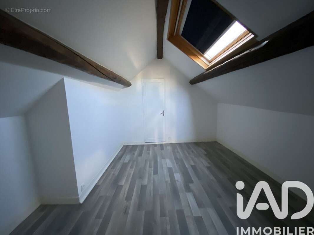 Appartement 204 m² à Malesherbes  - photo 7