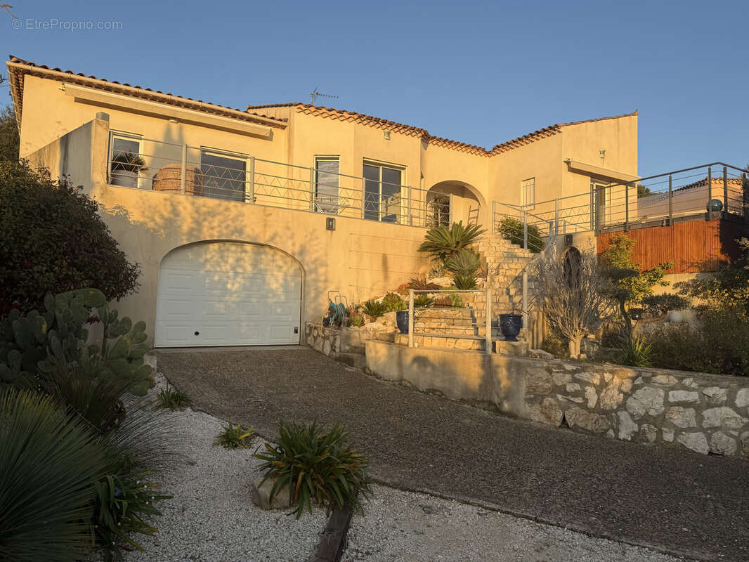 Maison à NIMES