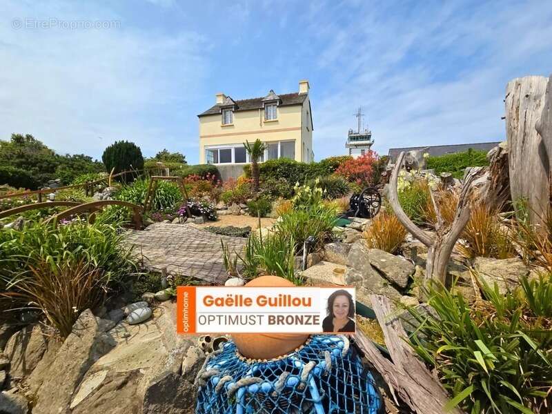 Maison à ILE-DE-BATZ