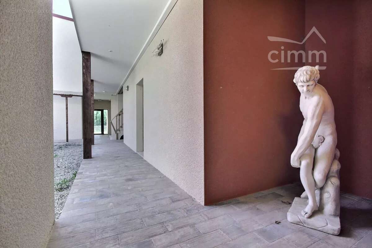 Appartement à LIVRON-SUR-DROME
