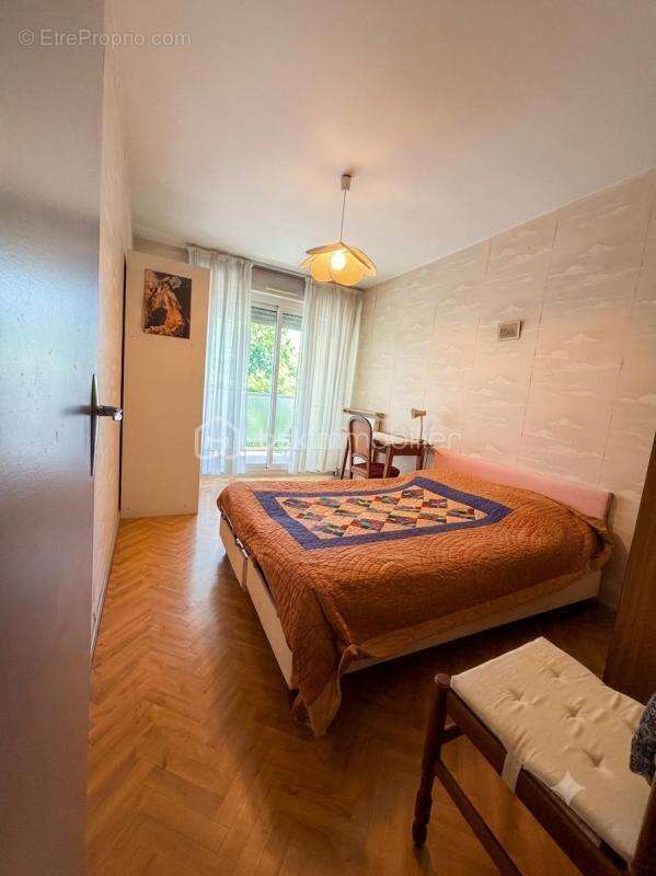 En EXCLUSIVITE - Appartement de type T4 et cave situé 7 quai du Drac à FONTAINE - photo 3