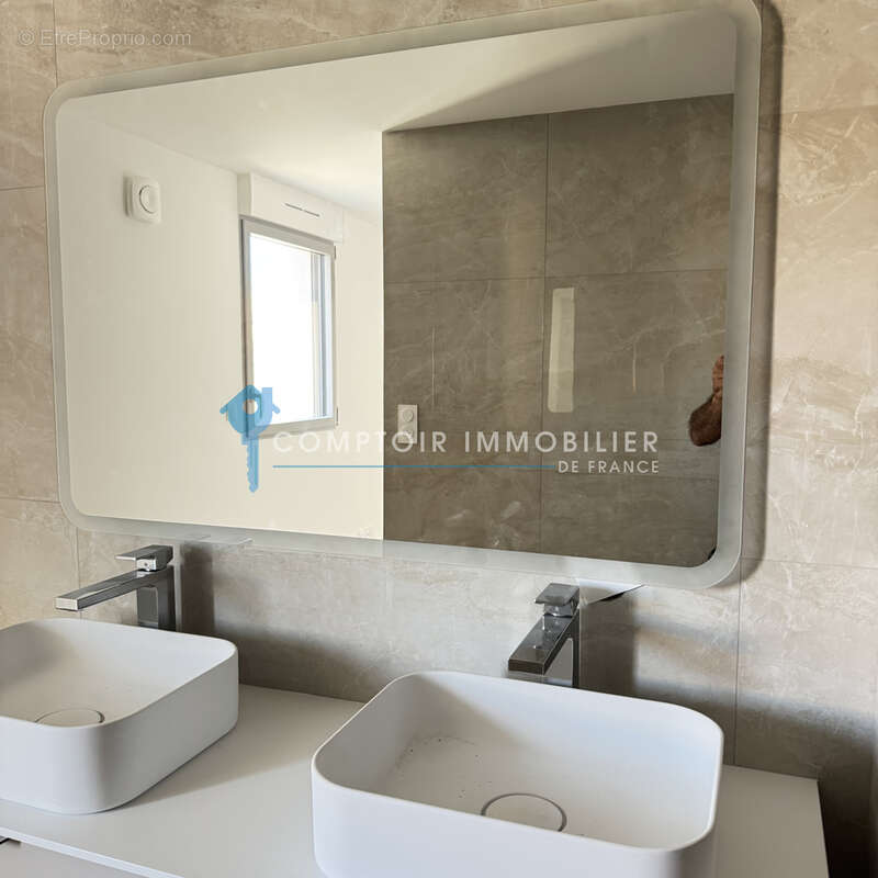Appartement 115 m² à Sete  - photo 2