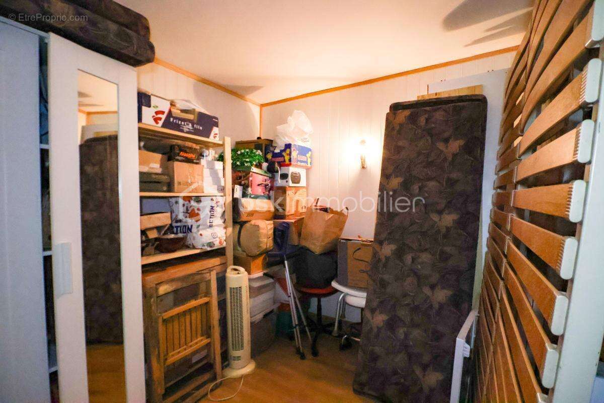 Appartement à CORNUS