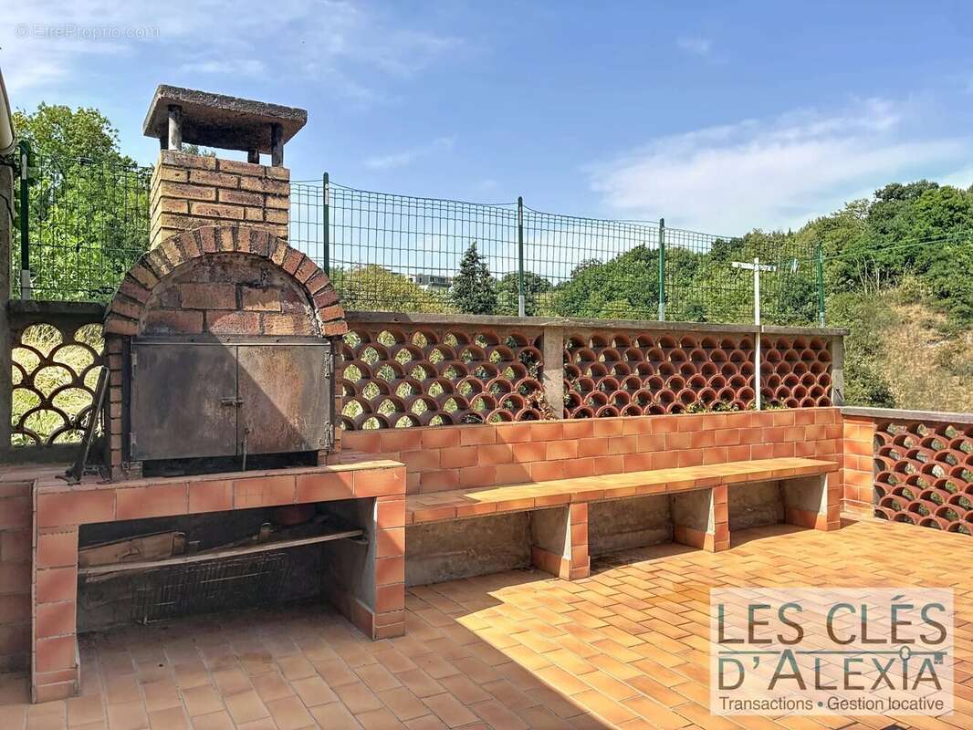 Maison de village-Trois Chambres-Garage-Terrasse - photo 7